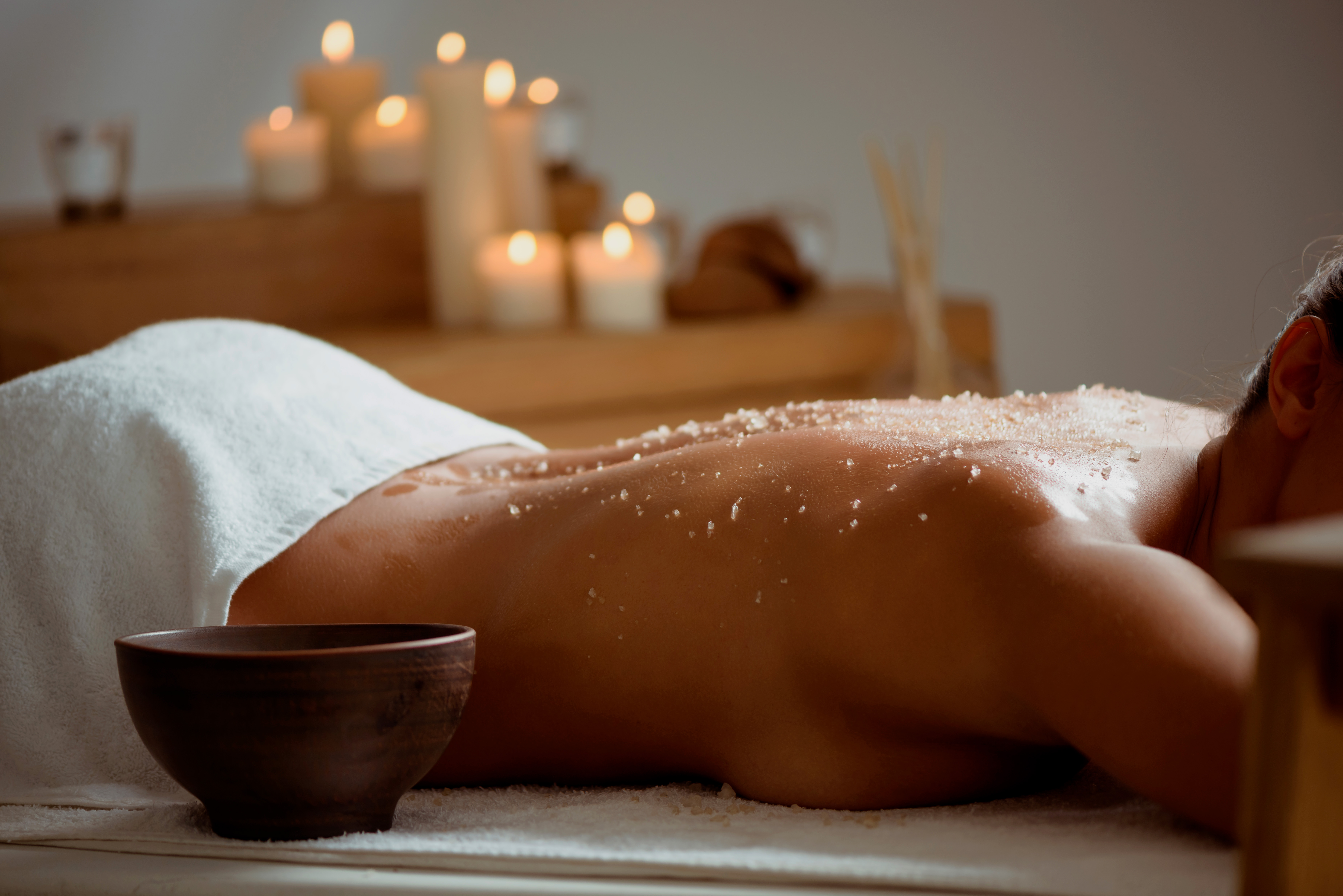 alt="EROTIC_MASSAGE_FUENGIROLA"